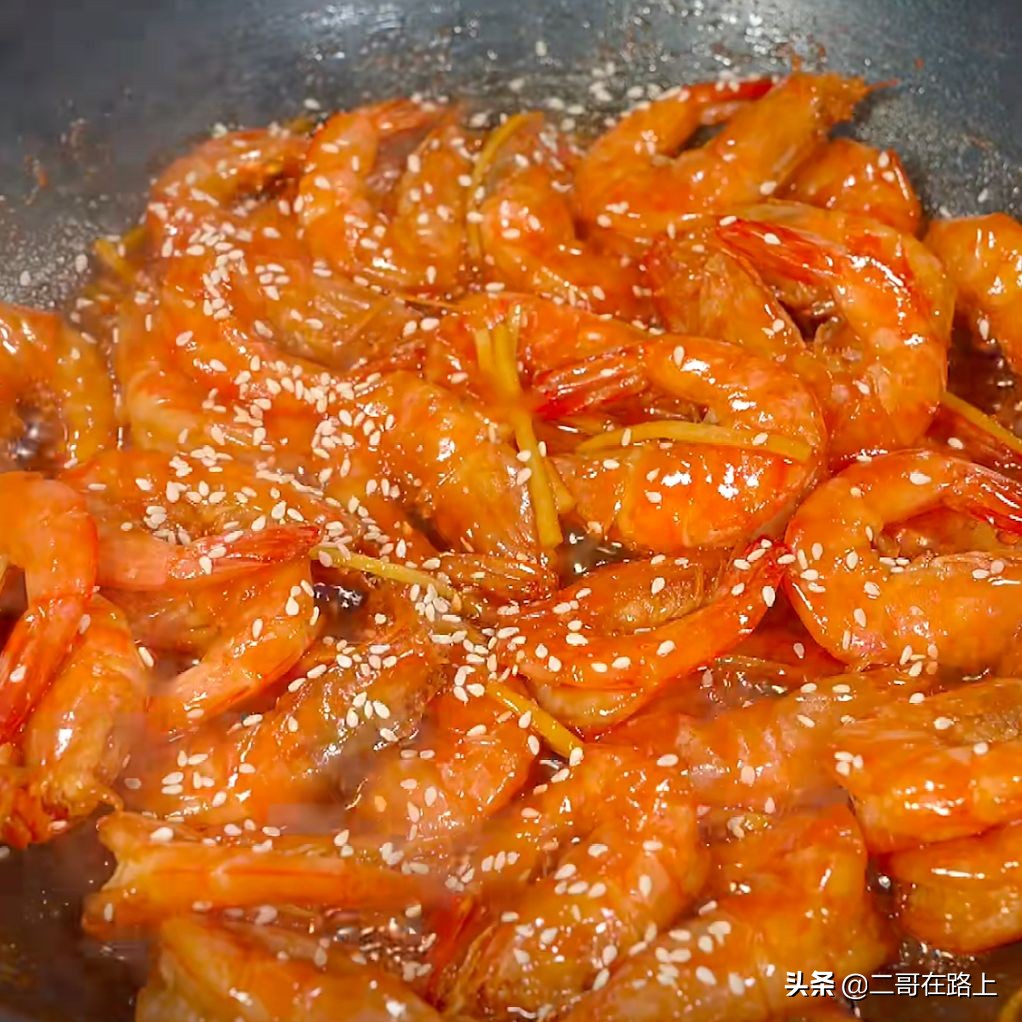 怎么做油焖大虾？这样做的油焖大虾特别好吃