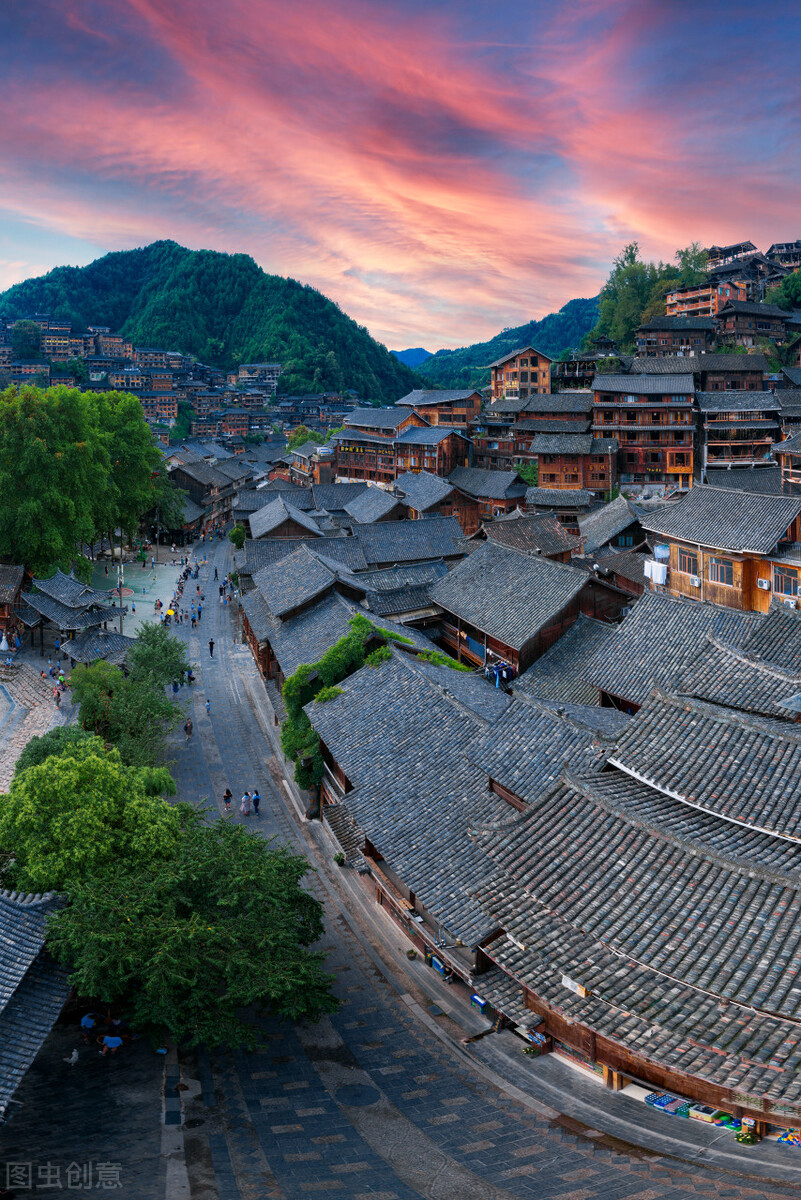 5一6月旅游国内最佳地（中国这4个地方好玩绝美）