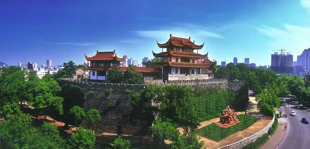 长沙有什么好玩的旅游景点？湖南长沙游玩必去几个地方景点