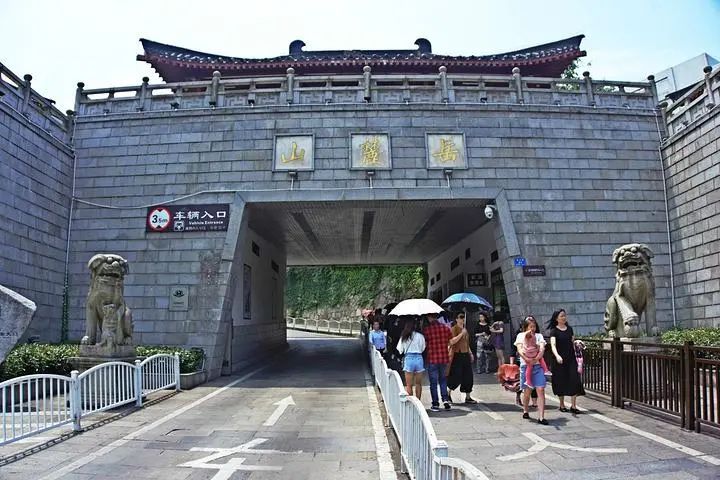 长沙有什么好玩的旅游景点？湖南长沙游玩必去几个地方景点