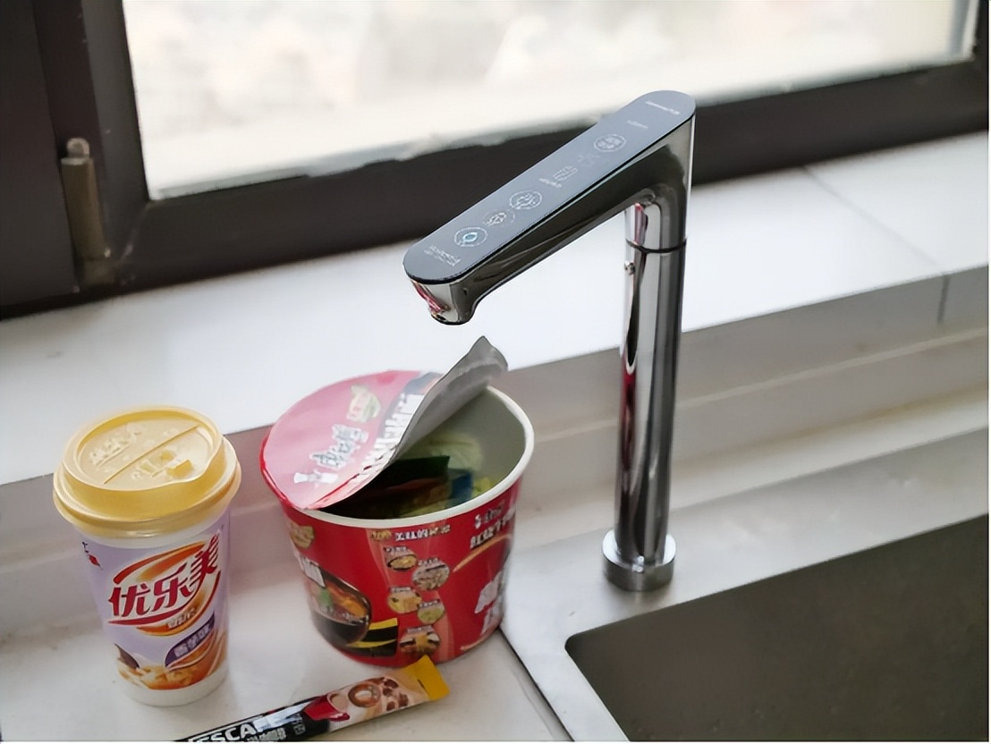 九阳龙头净水器出来的水可直饮吗？自来水管能直出100℃纯净水？九阳黑科技净水器值得入手吗