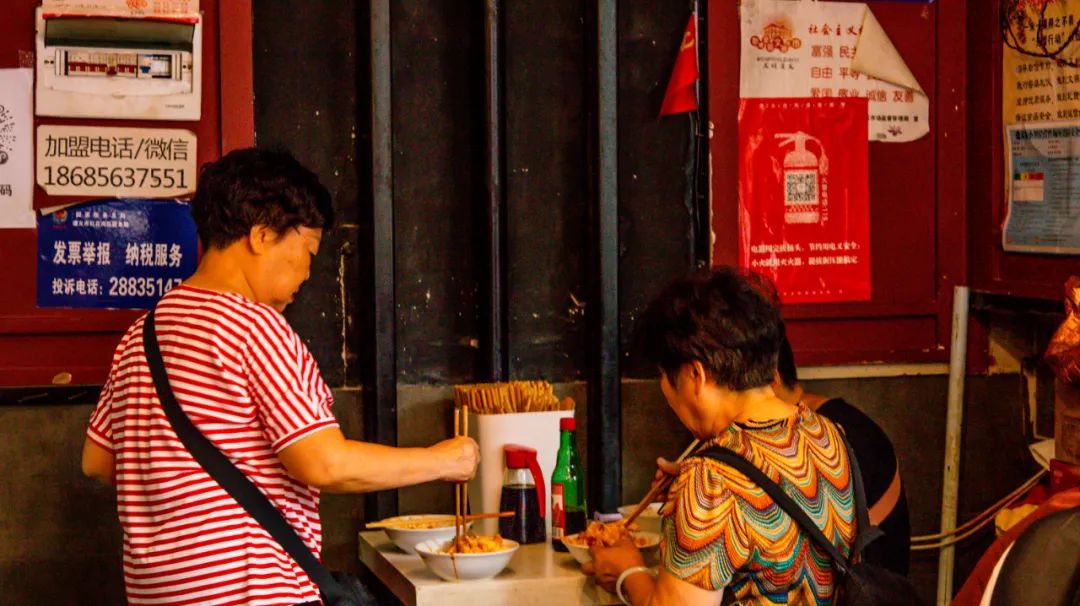遵义公园路附近美食推荐，美食│遵义公园路这些小吃，可不仅仅是好吃......