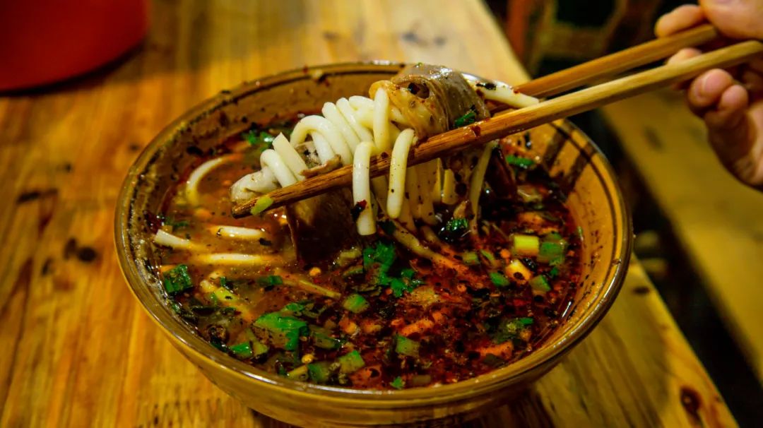 遵义公园路附近美食推荐，美食│遵义公园路这些小吃，可不仅仅是好吃......