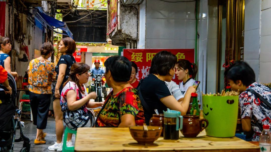 遵义公园路附近美食推荐，美食│遵义公园路这些小吃，可不仅仅是好吃......