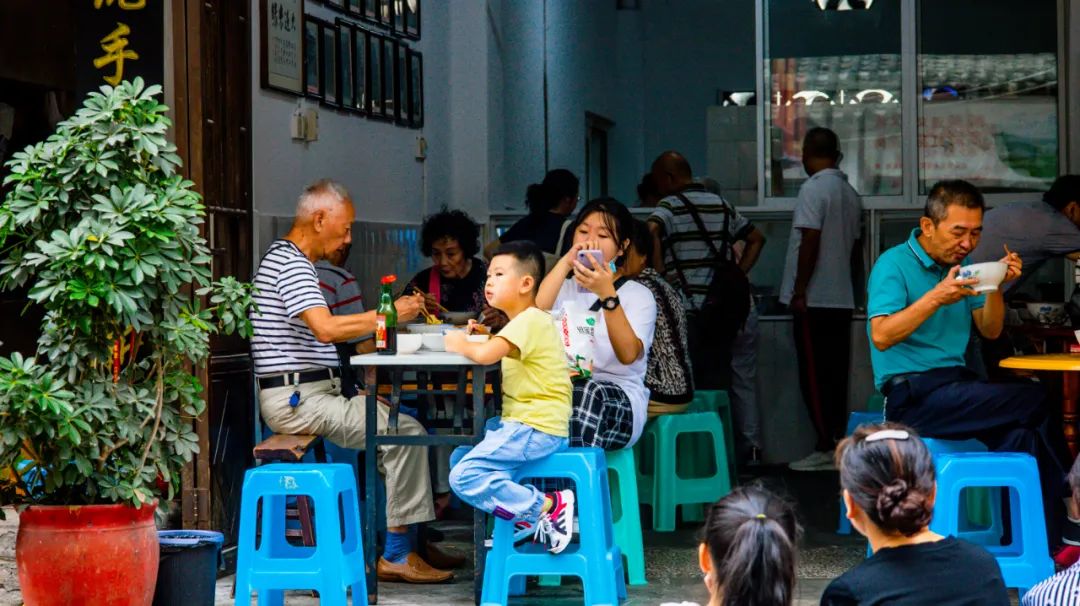 遵义公园路附近美食推荐，美食│遵义公园路这些小吃，可不仅仅是好吃......