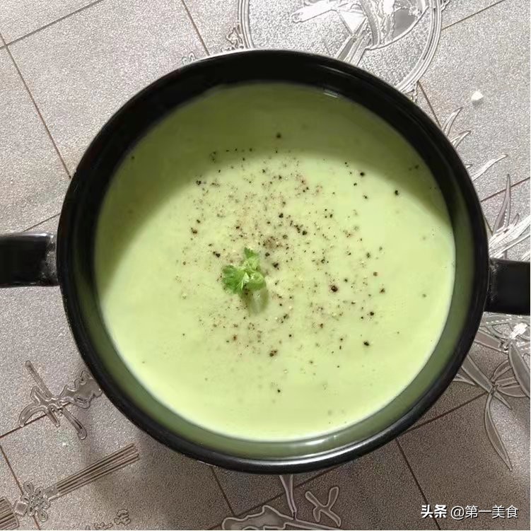 豌豆营养高，三月豌豆是个宝，蛋白质丰富好吸收，孩子爱吃，个子蹭蹭长