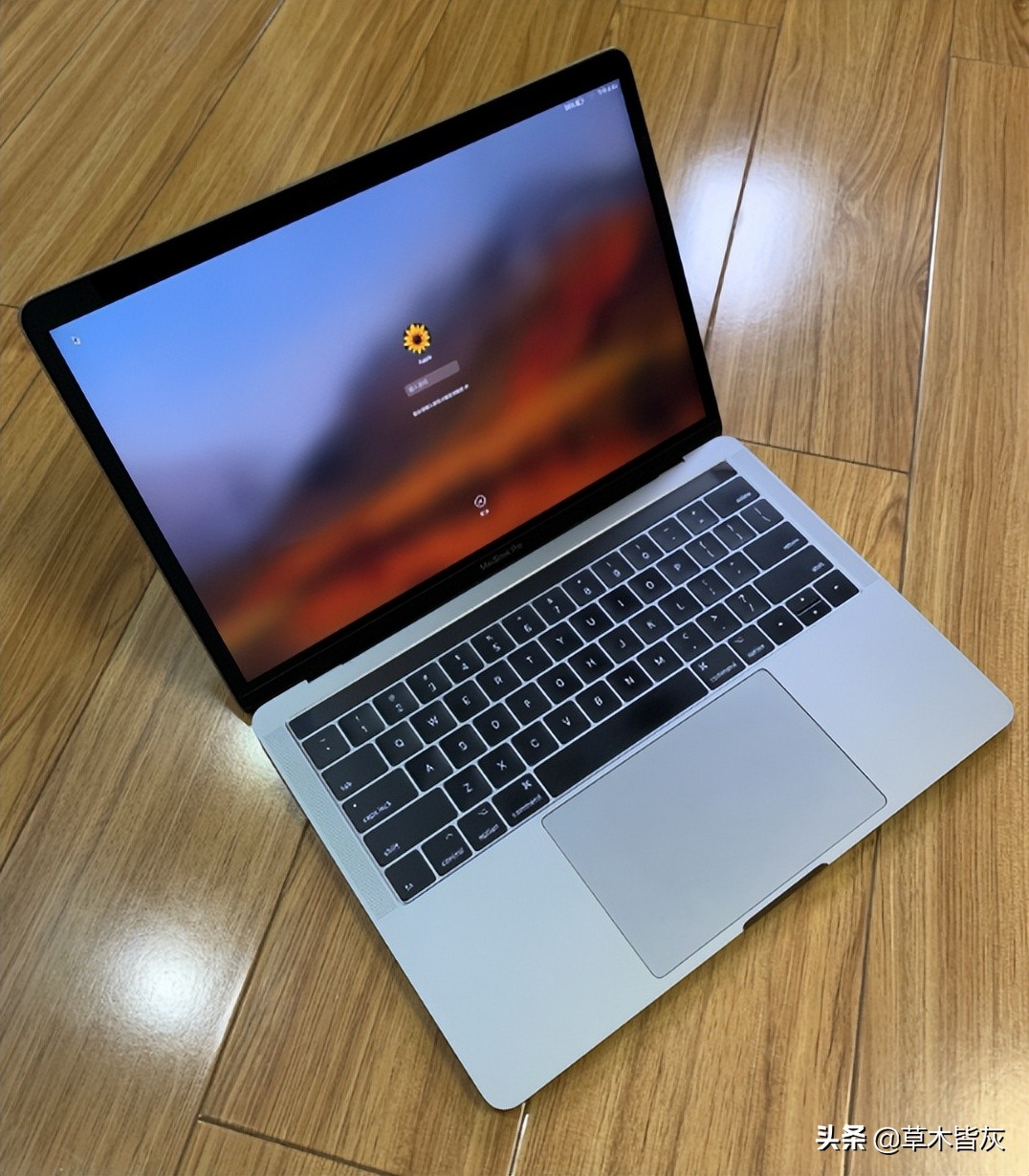 苹果笔记本电脑排行macbook（苹果笔记本电脑百度百科）