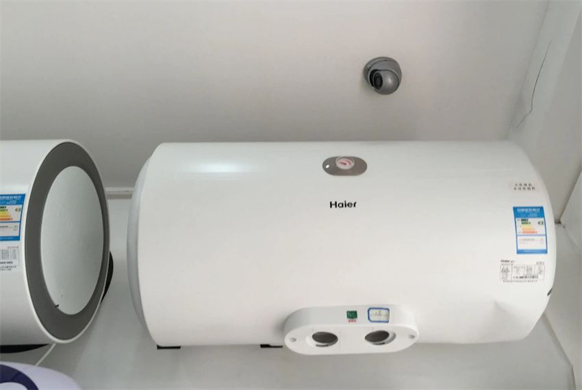 燃气热水器还是电热水器，家里装修电热水器好还是燃气的好