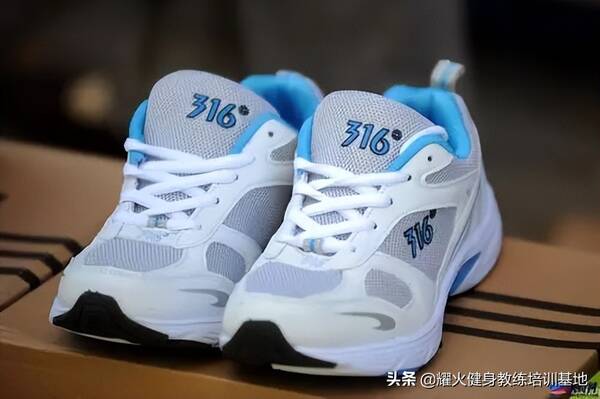 健身教练怎么介绍自己（应聘健身教练需要注意什么）
