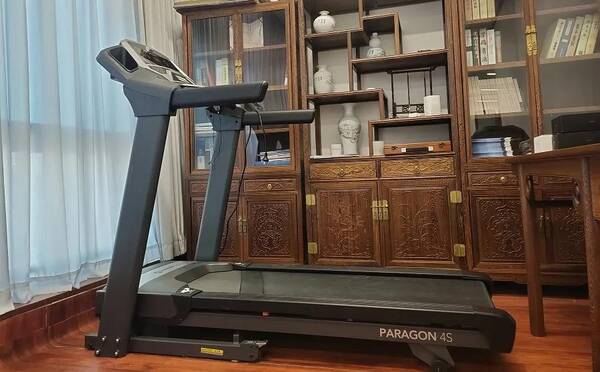 跑步机家用多少钱（618年中大促乔山家用跑步机Paragon4s钜惠来袭）