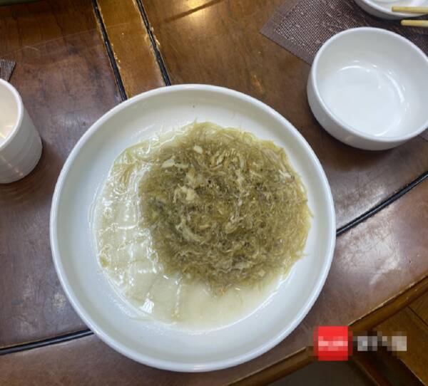 正宗鱼翅一斤多少钱，干鱼翅多少钱一斤（连汤汁带肉末称还缺斤少两）?