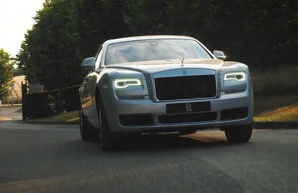 世界上最贵的车前10名，世界上最贵的车劳斯莱斯银魅的图片