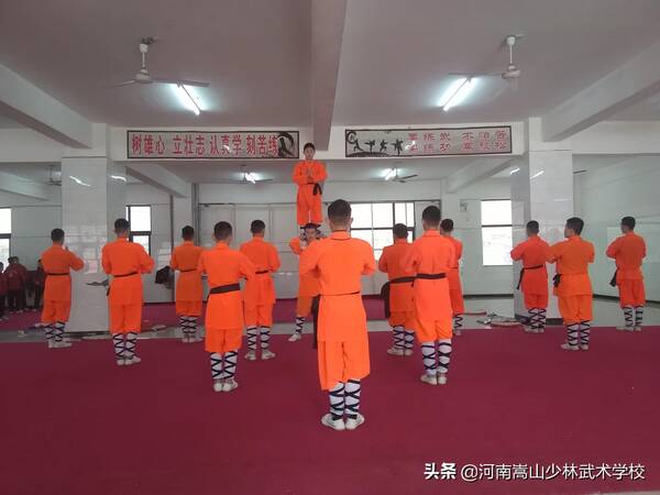 少林寺招生条件和学费，嵩山少林寺武校一年要交多少钱的学费呢