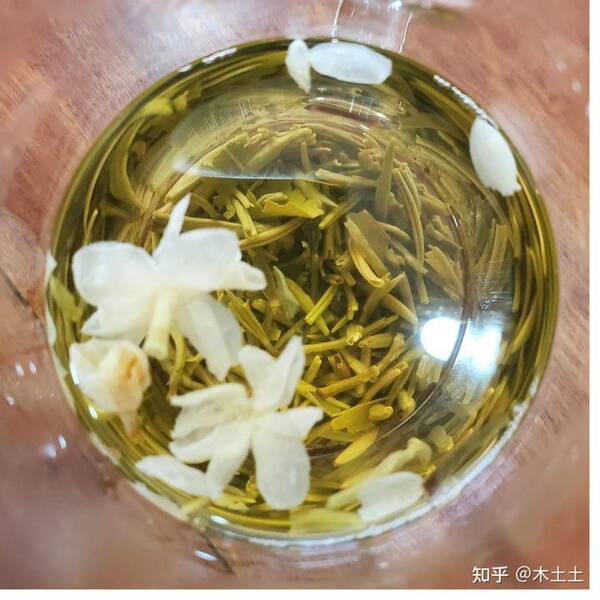 哪个品牌的高端茉莉花茶性价比高一点？哪个品牌的高端茉莉花茶性价比高？