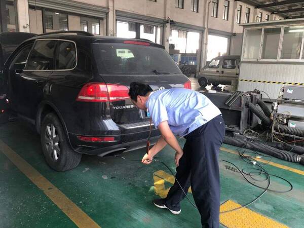 审车政策又改了吗？“取消年审”呼声高涨，如今不但没取消，审车价格反而提高了