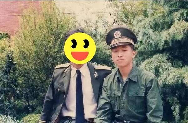 银行行长辞职创业失败送外卖，51岁银行行长到外卖小哥