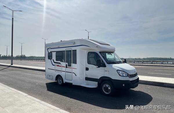 依维柯方舱房车，依维柯6.5t房车