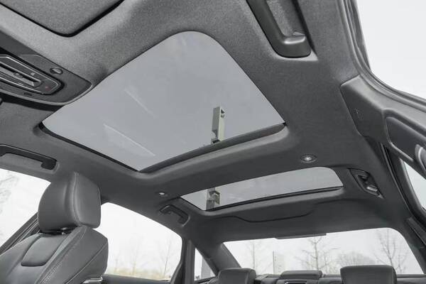 奥迪a6l2.0t百公里油耗，奥迪A6LPHEV，百公里综合油耗低至2.1升，50.8万值得买么？