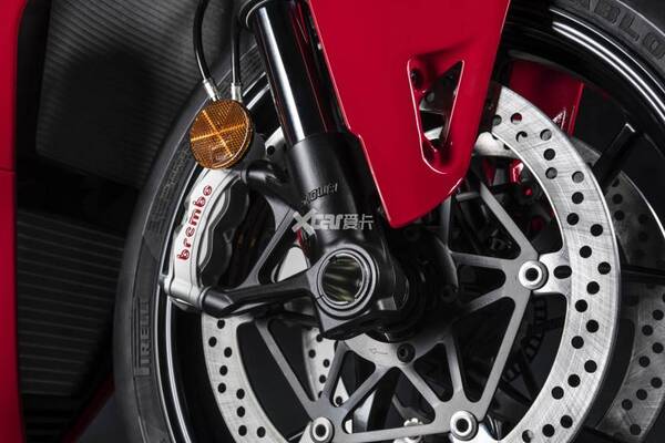 杜卡迪PanigaleV4SP上市售价40.5万，更贵更强更快杜卡迪PanigaleV4/V4S上市售25.9万起