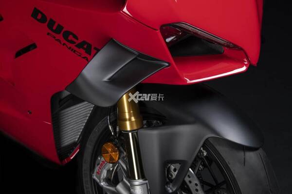 杜卡迪PanigaleV4SP上市售价40.5万，更贵更强更快杜卡迪PanigaleV4/V4S上市售25.9万起