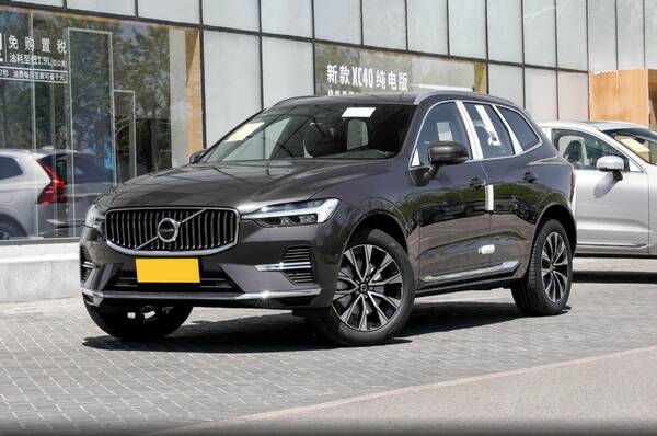 沃尔沃XC60T5，沃尔沃xc60轴距2865空间咋样