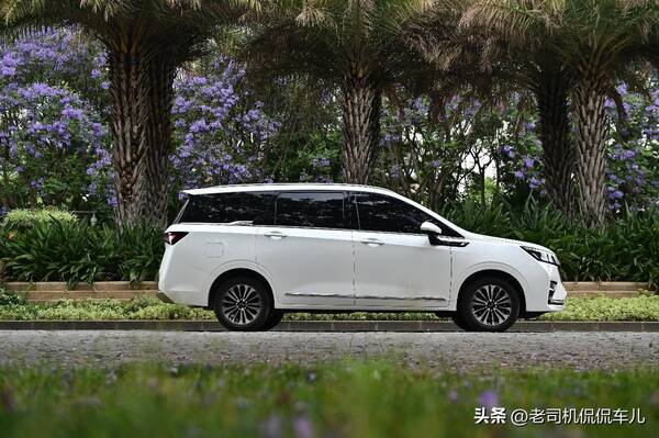 值得买的7座家用车suv,亲民又靠谱的家用车大盘点,轿车、SUV、大7座全都有,6.88万起 值得买的7座家用车suv,亲民又靠谱的家用车大盘点,轿车、SUV、大7座全都有,6.88万起