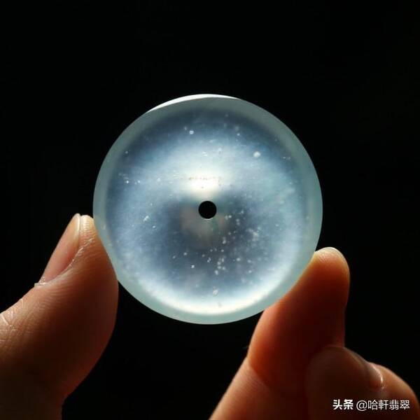 几百元能买到冰种翡翠吗？几百块就能买到冰种翡翠？殊不知成本才10几块，你中招了没有