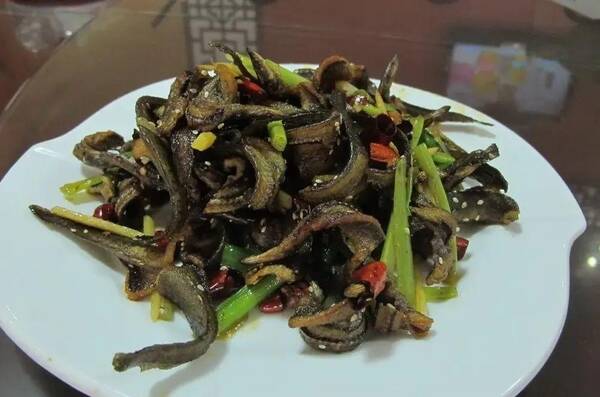 鳅鱼，刀鳅鱼市场价格