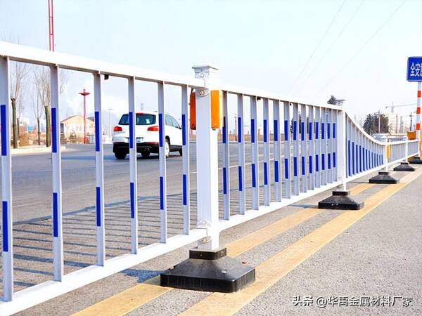 锌钢市政道路护栏价钱怎么计算的呢？锌钢市政道路护栏价钱怎么计算的