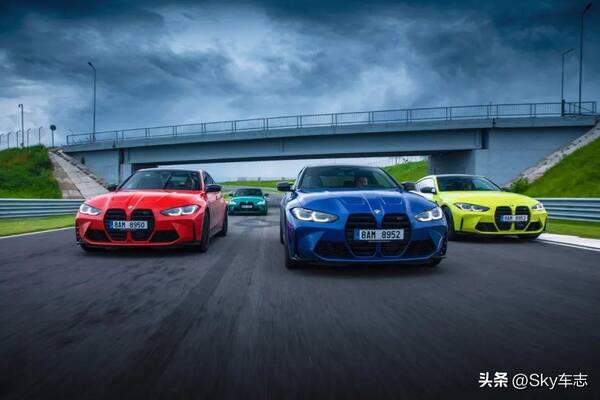 新款m3配置，2023款M3/M4正式上市，全系价格上调1.4万，M3标配iD8系统