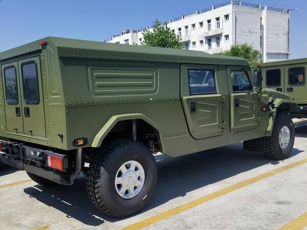 东风猛士m50房车价格，东风“猛士”M50