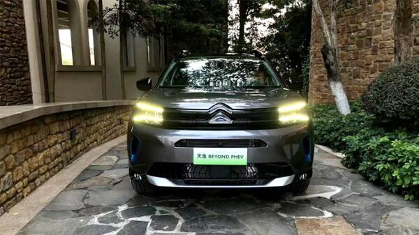 合资车suv15万以下买哪个好？花23万多买雪铁龙的插混SUV，养车每月要花1千多，算省吗？