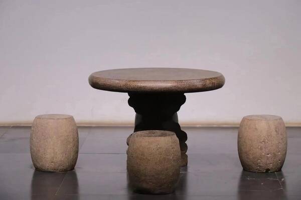 庭院石桌石凳尺寸，圆形石桌的图片及价格