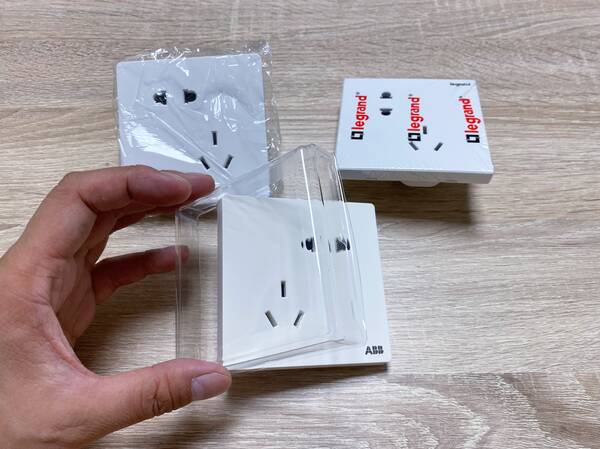 华峰插座怎么样？插座选购干货！8款主流插座华山论剑，孰优孰劣一比见分晓