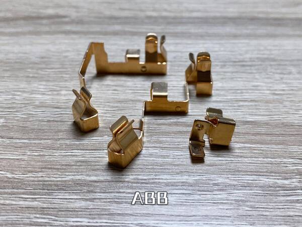 华峰插座怎么样？插座选购干货！8款主流插座华山论剑，孰优孰劣一比见分晓