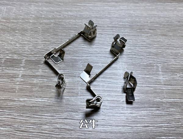 华峰插座怎么样？插座选购干货！8款主流插座华山论剑，孰优孰劣一比见分晓