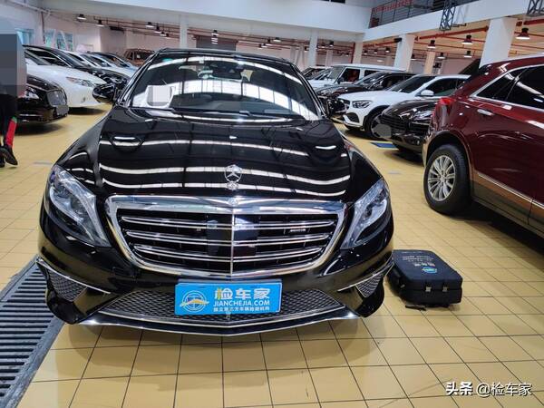 奔驰amg一百多万，开了八年21万公里的奔驰S级还要115万？这可是下地400万的AMGS65