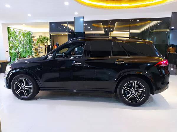 2022款gle350全新款上市，2022款奔驰GLE350
