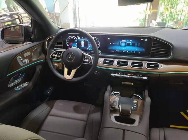 2022款gle350全新款上市，2022款奔驰GLE350
