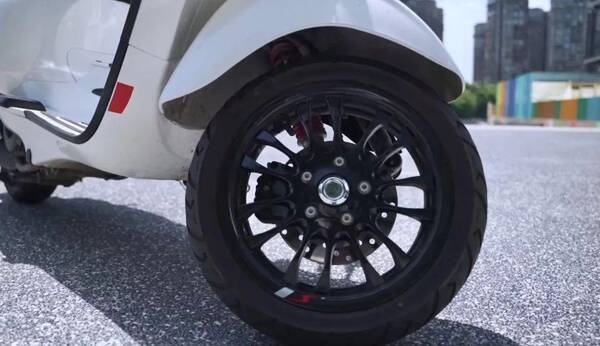 标致姜戈踏板摩托车，标致姜戈vespa