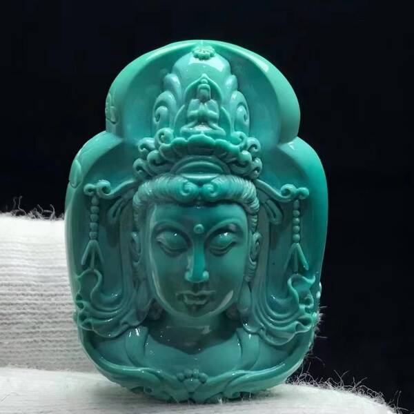 绿松石毛料价格多少，现在绿松石的价格