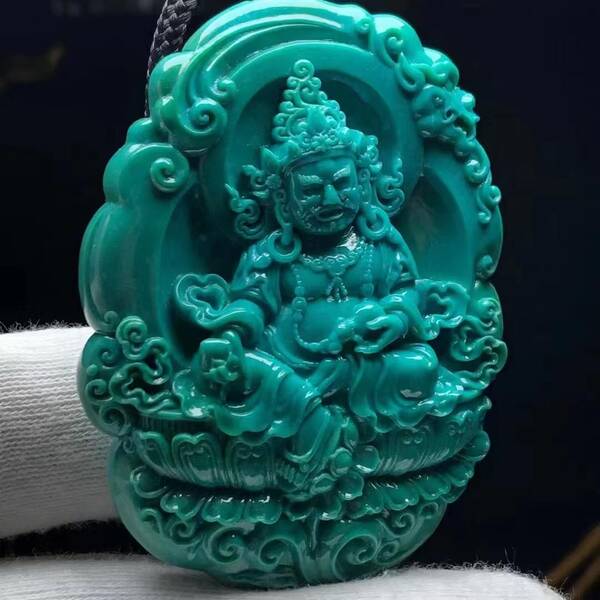 绿松石毛料价格多少，现在绿松石的价格