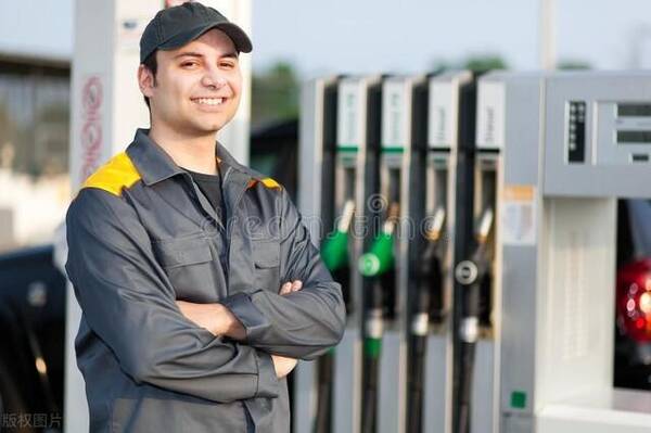 95号汽油油价，油价调整消息：今天全国加油站调整后92、95汽油销售价