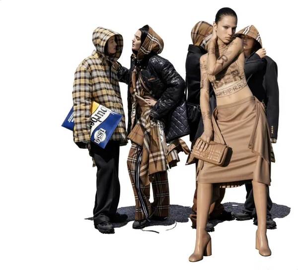 Burberry全部秀款，burberry2022春夏系列
