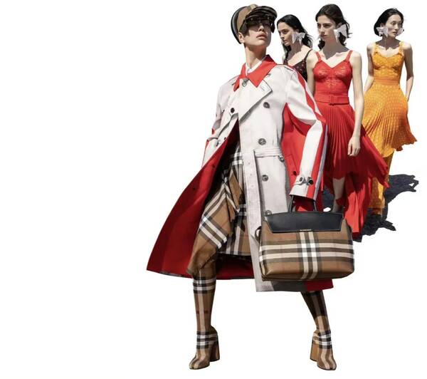 Burberry全部秀款，burberry2022春夏系列