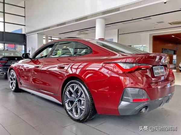 宝马4系买425还是430，宝马430耀夜版和豪华版区别