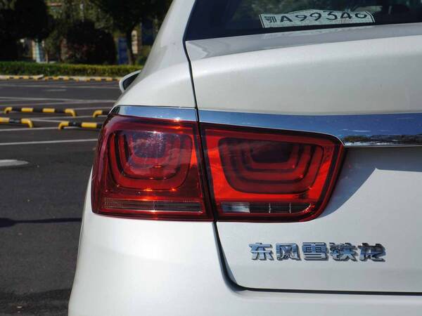 雷凌和新轩逸哪个更值得购买？3万全款购车年限新质量还堪比雷凌轩逸？这些二手车值得买！