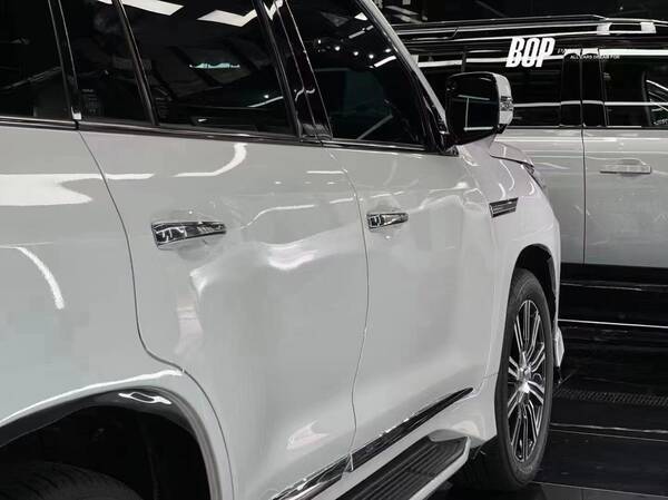 雷克萨斯v8车型，雷克萨斯lx570v8