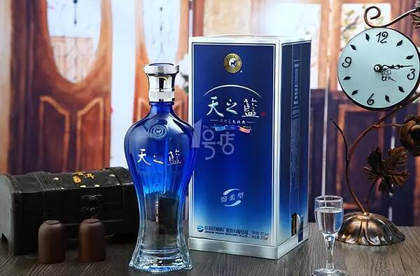 做良心酒,我们只卖纯粮食酒，中秋囤酒，这5款价格不贵的纯粮酒，用来招待客人倍有面子