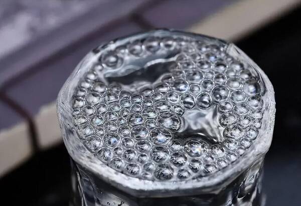 做良心酒,我们只卖纯粮食酒，中秋囤酒，这5款价格不贵的纯粮酒，用来招待客人倍有面子